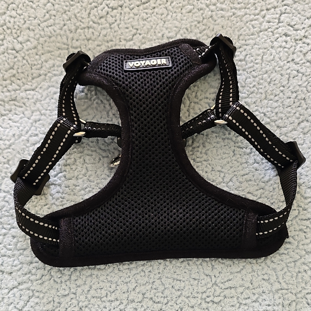 Voyager Black Dog Harness